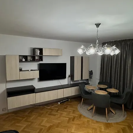 Apartment Km 0 *